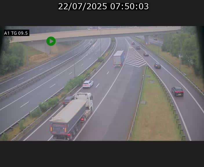Traffic live webcam Luxembourg Jonction Grünewald - A1 direction Luxembourg-ville - BK 9.5