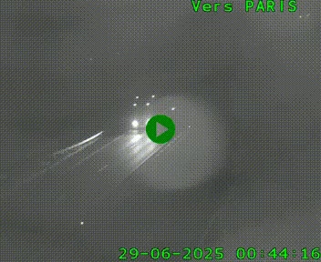 Caméra routière sur l'autoroute A20 au nord de Limoges, à la jonction avec la N520. Vue orientée vers Paris