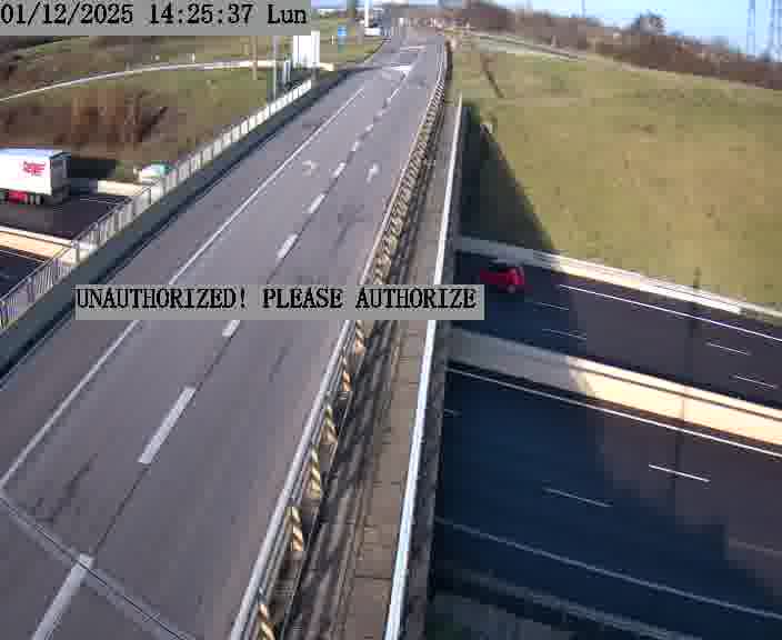 Caméra de trafic sur D1 (France) à Argancy, orientée vers Thionville, permettant d’évaluer fluidité, incidents et densité automobile.