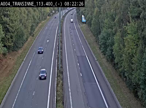 Caméra trafic E411 (A4) - Transinne direction Namur - BK 113.425