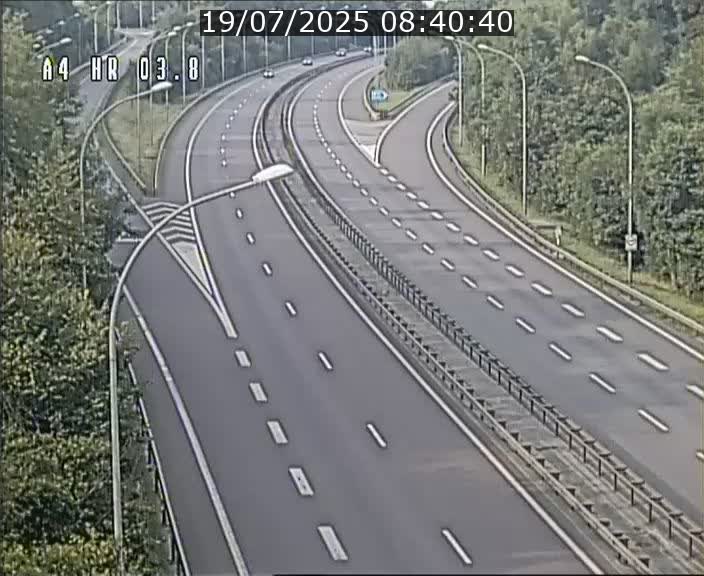Webcam traffic A4 Luxembourg - BK 3.8 - Leudelange (direction Esch sur Alzette)