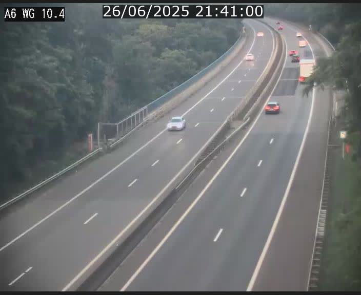 Traffic live webcam Luxembourg Mamer - A6 - BK 10.4 - direction Luxembourg/France/Allemagne