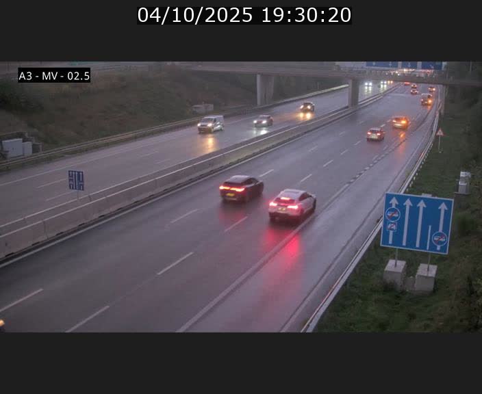 Webcam autoroute A3 au Luxembourg à proximité de la Croix de Gasperich. Vue orientée vers Luxembourg