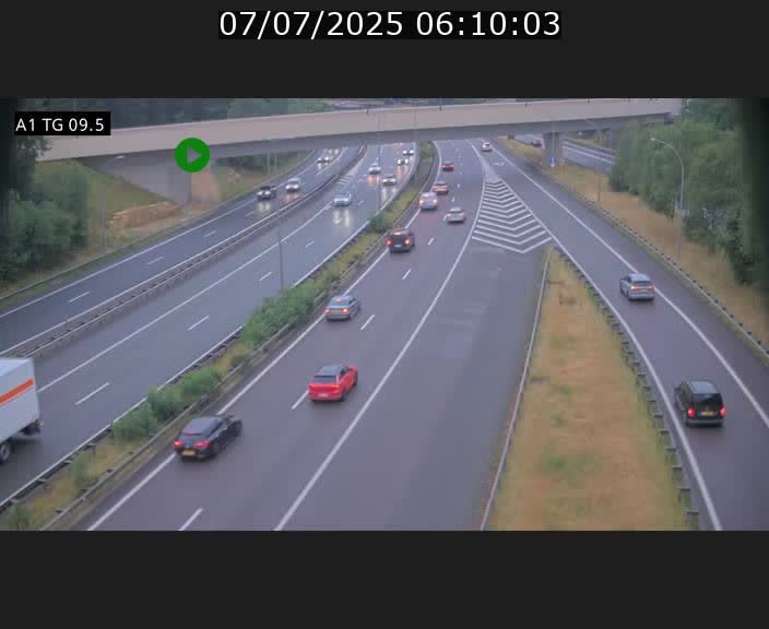Traffic live webcam Luxembourg Jonction Grünewald - A1 direction Luxembourg-ville - BK 9.5