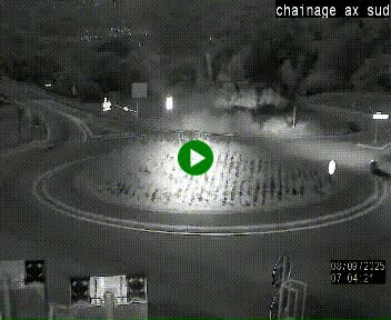 Webcam au nord d'Ax-les-Thermes au niveau de l'aire de chaînage de la N20. Vue orientée vers les Pyrénées, en direction de Pas de la Case