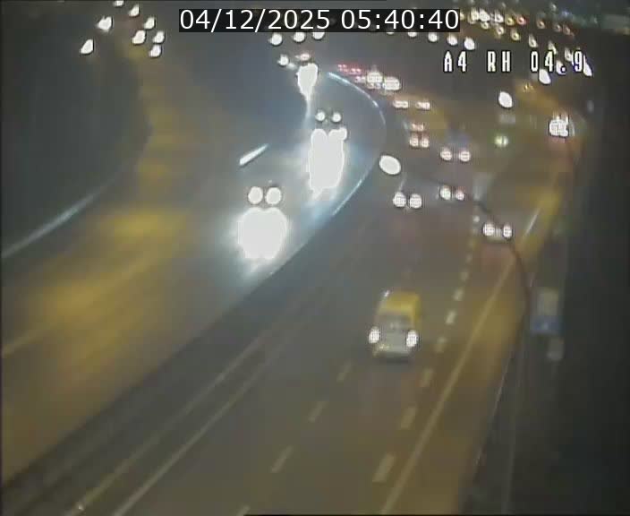 Traffic live webcam Luxembourg Leudelange - A4 - BK 4.9 - direction Luxembourg
