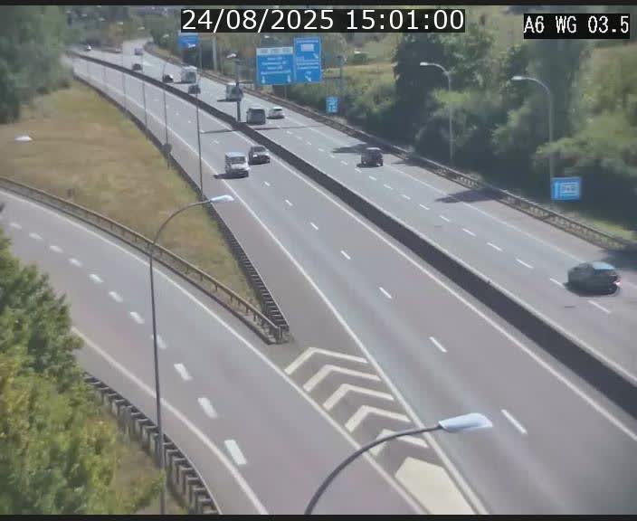Traffic live webcam Luxembourg - Croix de Cessange - A6 - BK 3.5 - direction France/Allemagne