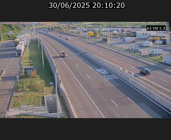 Traffic live webcam Luxembourg Aire de Berchem - A3 - BK 5 - direction France