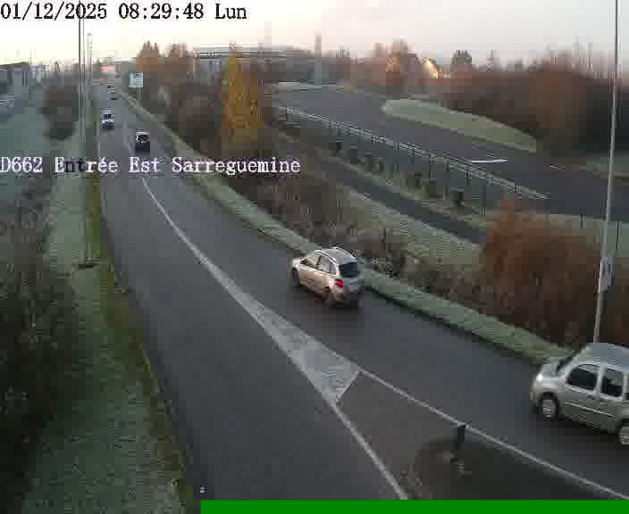 Point de vue trafic déployé sur D662 (France) à Sarreguemines, regardant vers Sarreguemines, aidant conducteurs et services à anticiper les flux.