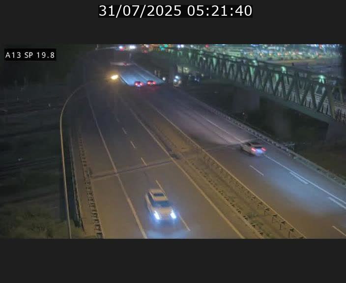 Traffic live webcam Luxembourg Croix de Bettembourg - A13 direction Esch-sur-Alzette - BK 19.8
