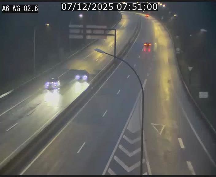Traffic live webcam Luxembourg Croix de Cessange - A6 - BK 2.6 - direction France/Allemagne