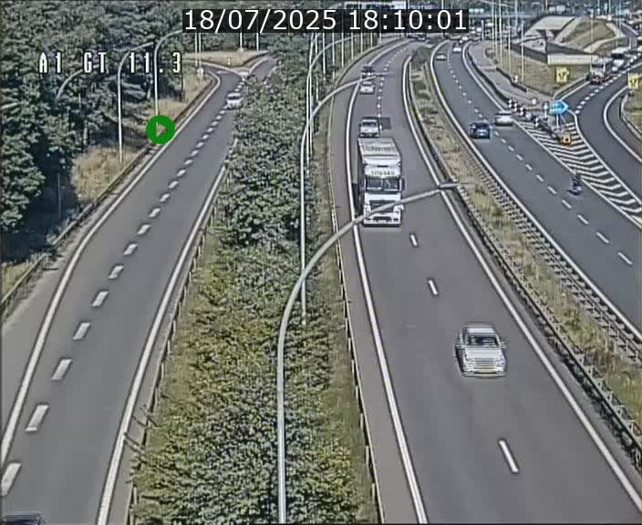 Traffic live webcam Luxembourg Senningerberg - A1 direction Allemagne - BK 11.3