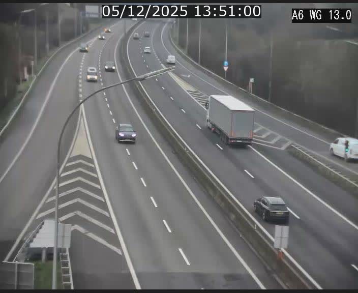 Traffic live webcam Luxembourg Mamer - A6 - BK 13 - direction Luxembourg/France/Allemagne