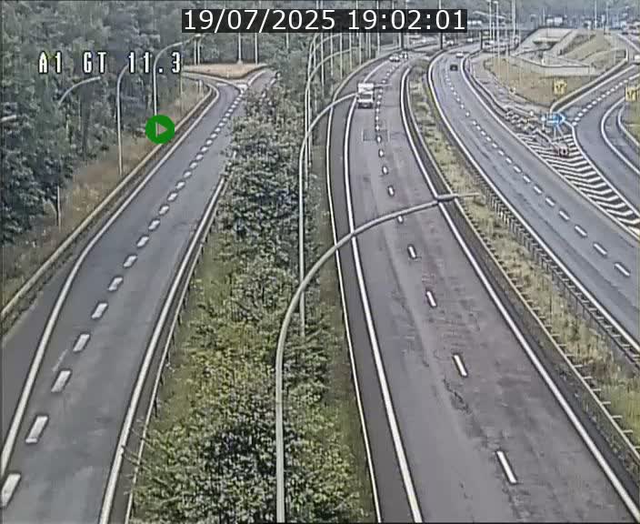Traffic live webcam Luxembourg Senningerberg - A1 direction Allemagne - BK 11.3