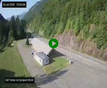 Webcam à l'entrée du tunnel du Somport, côté français, sur la N134, dans les Pyrénées, en direction de l'Espagne, à 1116 mètres d'altitude