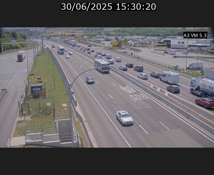 Traffic live webcam Luxembourg Aire de Berchem - A3 - BK 5 - direction France