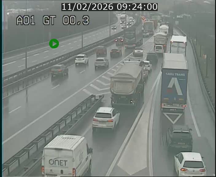 Traffic live webcam Luxembourg Croix de Gasperich - A1 direction Kirchberg - BK 0.3