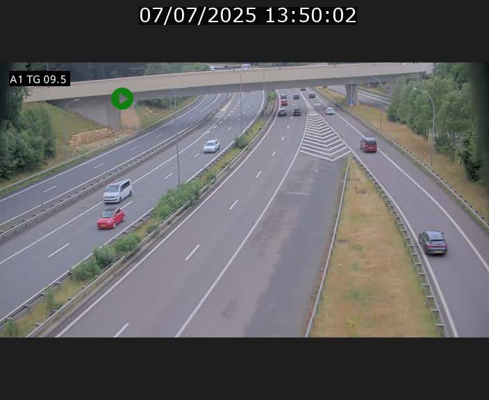 Traffic live webcam Luxembourg Jonction Grünewald - A1 direction Luxembourg-ville - BK 9.5