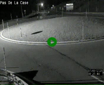 Webcam sur la N22 au niveau du poste frontière entre la France et Andorre à proximité de Pas de la Case à plus de 2000 mètres d'altitude