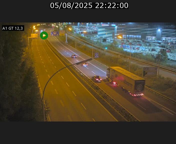 Traffic live webcam Luxembourg Senningerberg - A1 direction Allemagne - BK 12.3