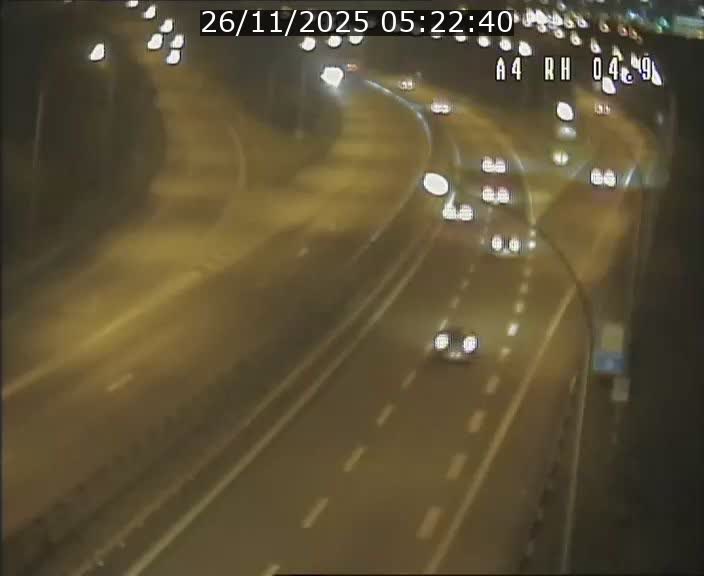 Traffic live webcam Luxembourg Leudelange - A4 - BK 4.9 - direction Luxembourg