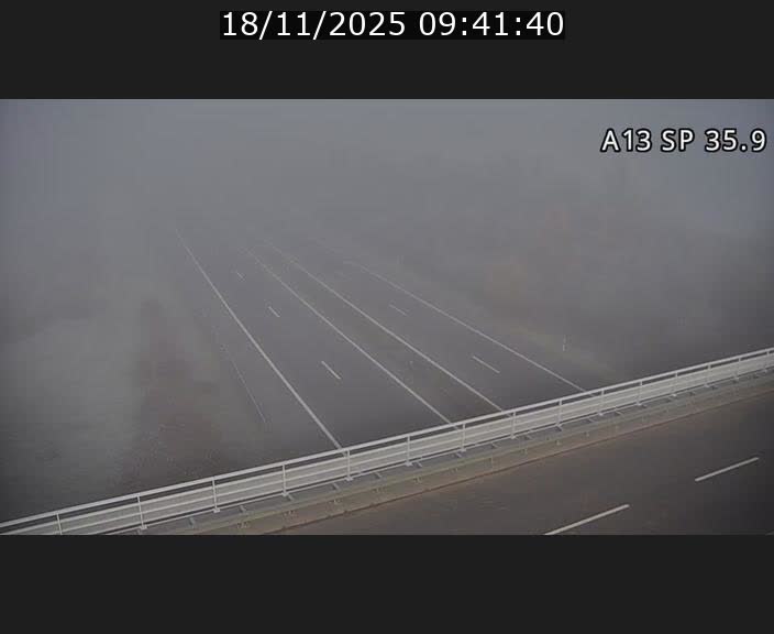 Webcam trafic sur A13 à l'entrée ouest du tunnel Markusbierg à Remerschen. Vue orientée vers Mondorf-les-Bains.