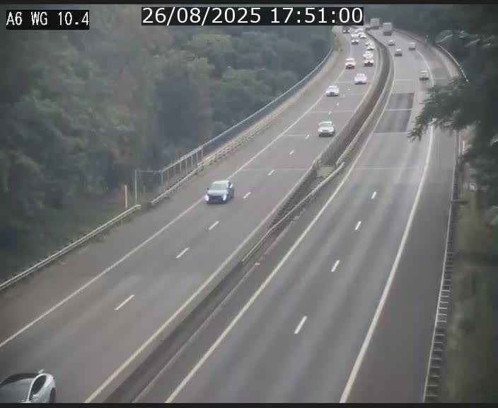 Traffic live webcam Luxembourg Mamer - A6 - BK 10.4 - direction Luxembourg/France/Allemagne