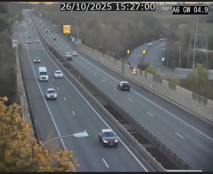 Traffic live webcam Luxembourg Croix de Cessange - A6 - BK 4.9 - direction Belgique