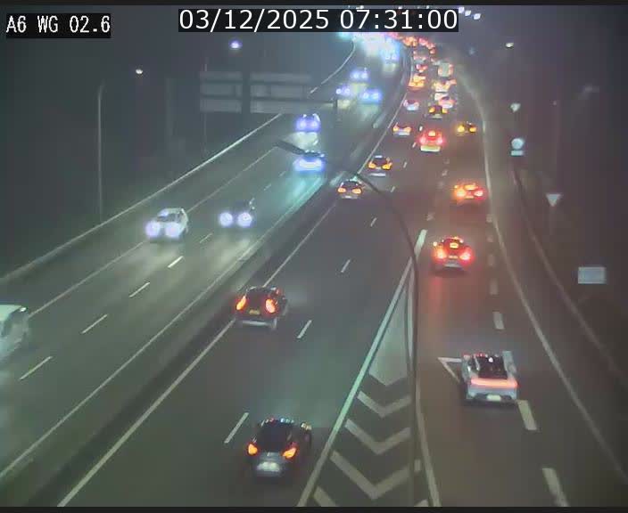 Traffic live webcam Luxembourg Croix de Cessange - A6 - BK 2.6 - direction France/Allemagne