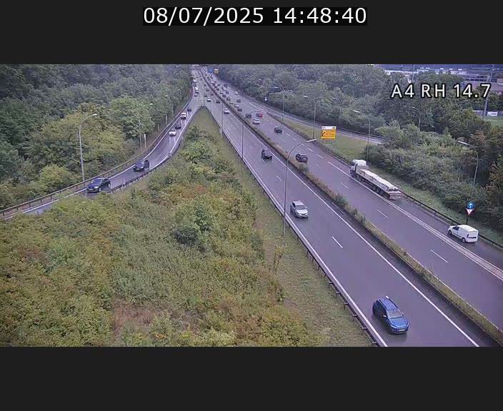 Traffic live webcam Luxembourg Jonction Lankelz - A4 - BK 14.7 - direction Luxembourg