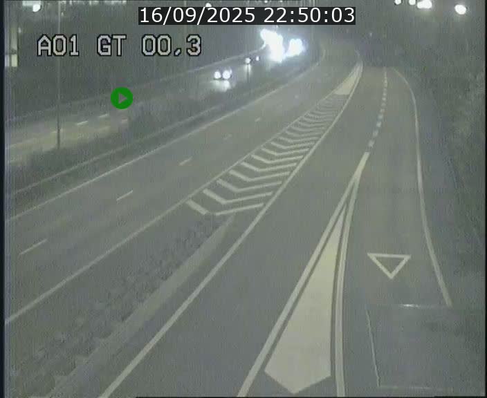 Traffic live webcam Luxembourg Croix de Gasperich - A1 direction Kirchberg - BK 0.3