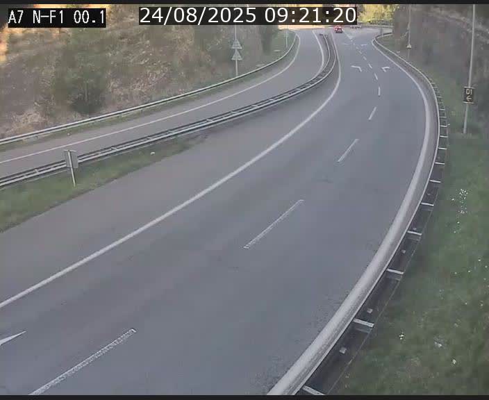Webcam autoroute Luxembourg A7 située dans la sortie 1 Waldhof, vers la N11, avant le Tunnel Stafelter