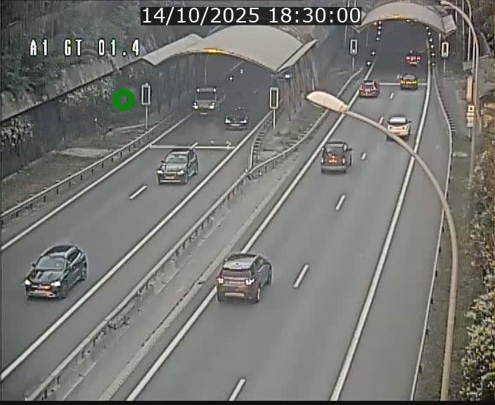 Traffic live webcam Luxembourg Hesperange - A1 direction Kirchberg - BK 1.4