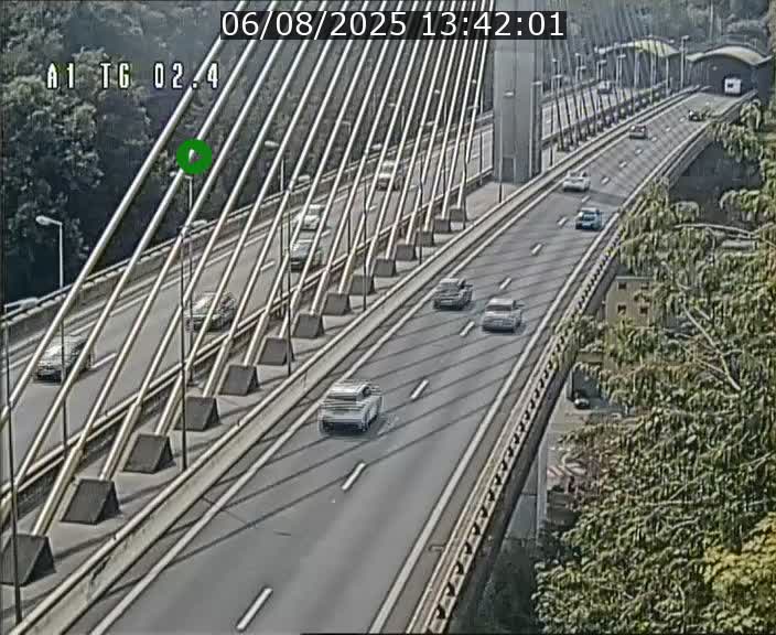 Traffic live webcam Luxembourg Sandweiler - A1 direction Luxembourg-ville - BK 2.4