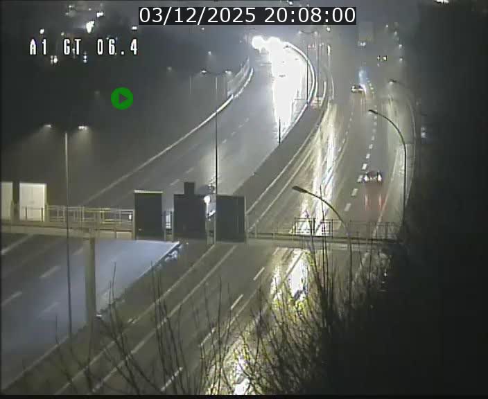 Traffic live webcam Luxembourg Hamm - A1 direction Sandweiler - BK 6.4