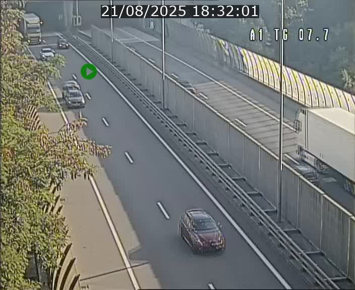 Traffic live webcam Luxembourg Kirchberg - A1 direction Luxembourg-ville - BK 7.7