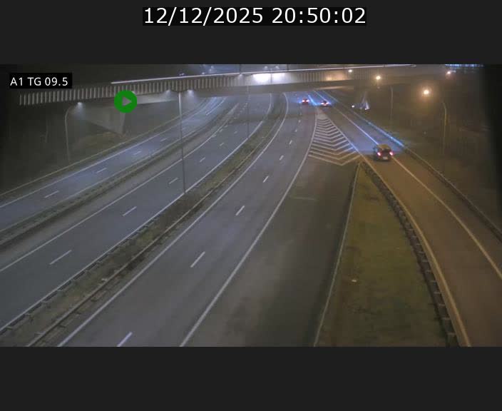 Traffic live webcam Luxembourg Jonction Grünewald - A1 direction Luxembourg-ville - BK 9.5
