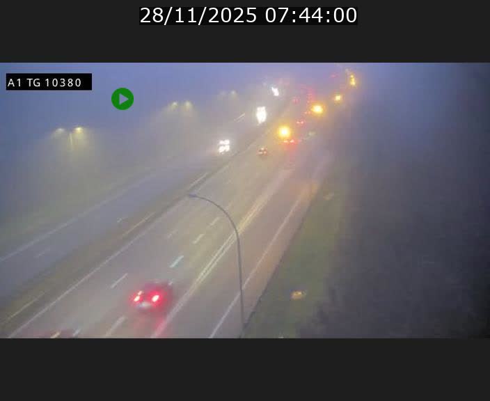 Traffic live webcam Luxembourg Senningerberg - A1 direction Luxembourg Kirchberg - BK 10.3