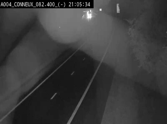 Webcam sur l'E411 avant les sorties 20 menant à Ciney, Dinant et Achêne. Vue orientée vers Namur