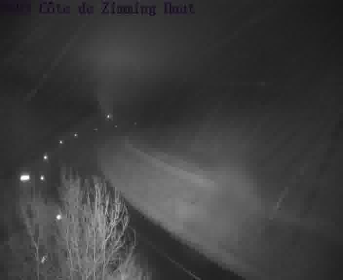 Webcam sur la D603 située en haut de la Côte de Zimming. Vue orientée vers Saint-Avold.