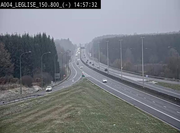 Webcam E411 dans la Côte de Léglise. Vue orientée vers Bruxelles