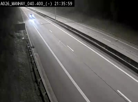 Webcam autoroute A26/E25 à hauteur de Manhay, après la jonction avec la N651 en direction de Liège - BK 40.4