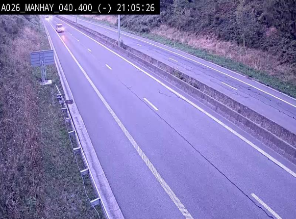Webcam autoroute A26/E25 à hauteur de Manhay, après la jonction avec la N651 en direction de Liège - BK 40.4