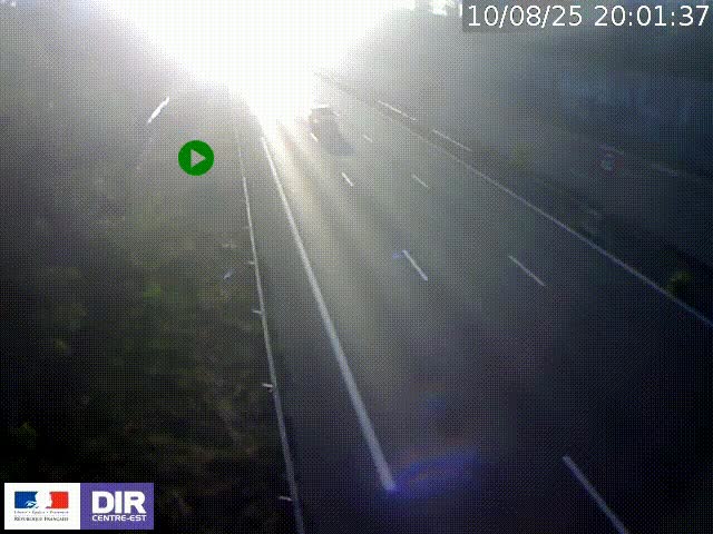 Webcam à Bron sur l'A43 à la jonction avec le boulevard périphérique de Lyon (D383). Vue orientée vers Lyon