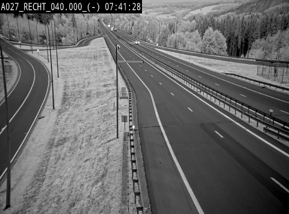 Webcam A27/E42 à hauteur de la sortie 13 Recht à proximité de Malmedy. Vue orientée vers Malmedy et Liège