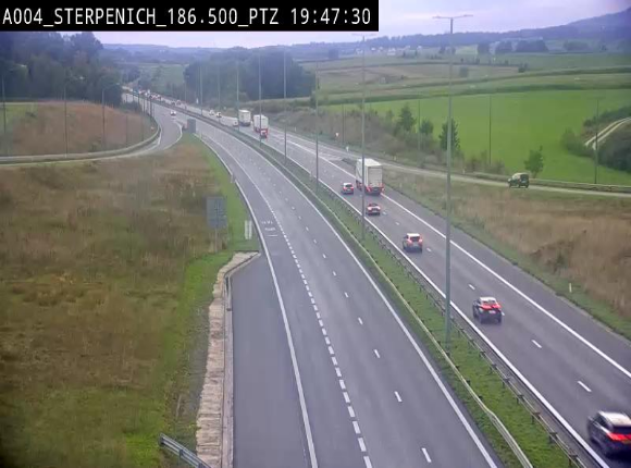 Webcam E411 à Sterpenich en Belgique près de la frontière du Luxembourg. Vue orientée vers Bruxelles