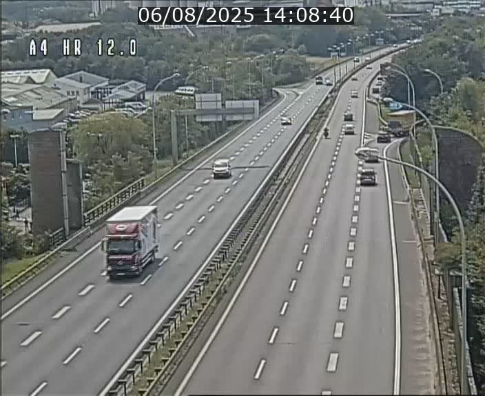 Traffic live webcam Luxembourg Jonction Foetz - A4 - BK 12.0 - direction Esch sur Alzette