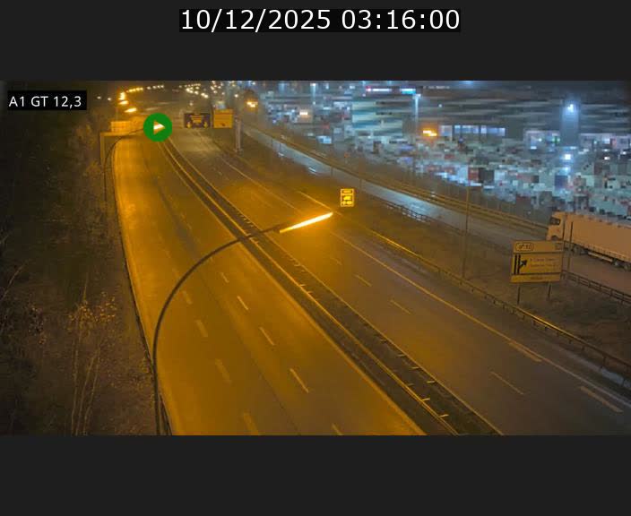 Traffic live webcam Luxembourg Senningerberg - A1 direction Allemagne - BK 12.3