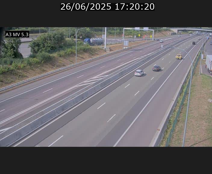 Webcam à l'Aire de Berchem au Luxembourg sur l'A3. Vue orientée vers la France