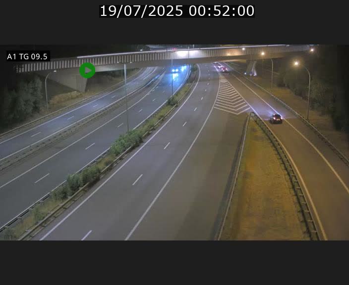 Traffic live webcam Luxembourg Jonction Grünewald - A1 direction Luxembourg-ville - BK 9.5